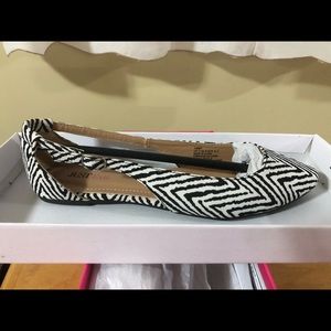 JustFab Kimmy Flats